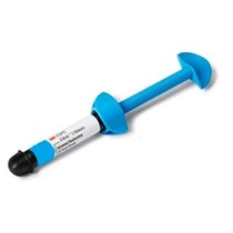 Filtek Ultimate Enamel XW, шприц 4 г (3920XWE) – универсальный композитный светоотверждаемый реставрационный материал 7000030589