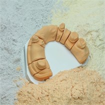 Marmoplast N - супер прочный гипс, 4 тип, укрепленный смолой, золотисто-коричневый, коробка 25 кг 170109